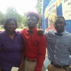 Meet your Posher, Kelly